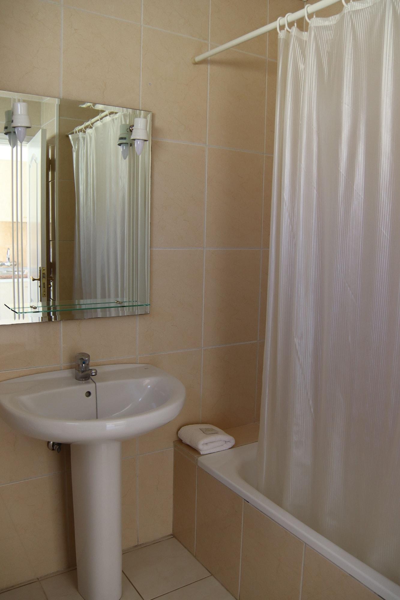 Florida Park Club (Adults Only) Appartement Costa Adeje  Buitenkant foto