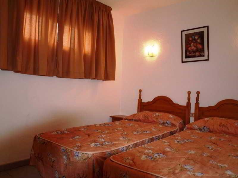 Florida Park Club (Adults Only) Appartement Costa Adeje  Buitenkant foto