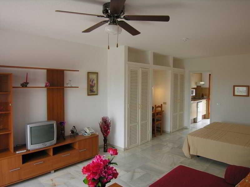Florida Park Club (Adults Only) Appartement Costa Adeje  Buitenkant foto
